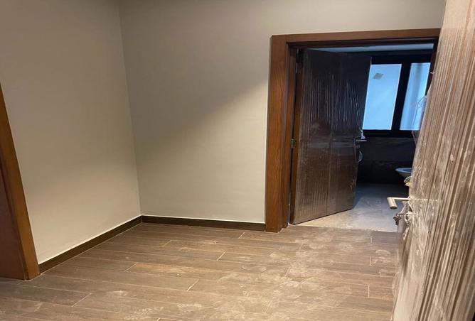 7983617 - Property Main Image