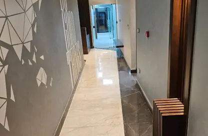 مساحات مكتبية - استوديو - 2 حمامات للبيع في كريستال بلازا - زهراء المعادي - حي المعادي - القاهرة