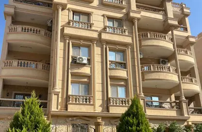 Apartment - 3 Bedrooms - 2 Bathrooms for sale in North Lotus - El Lotus - New Cairo City - Cairo