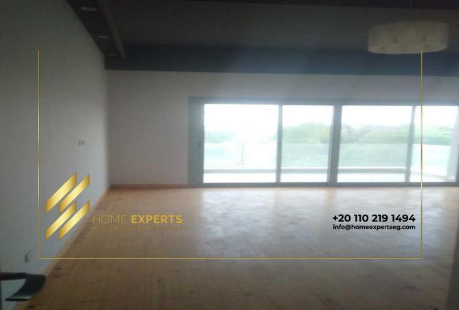 8067755 - Property Image 2