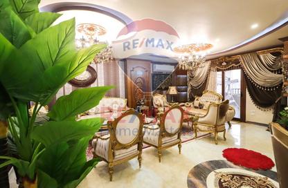 Apartment - 4 Bedrooms - 3 Bathrooms for sale in Al Gamaa District - Al Mansoura - Al Daqahlya