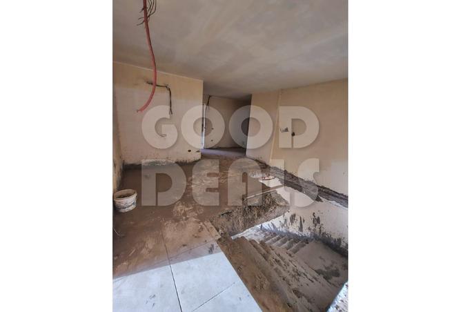 8077043 - Property Image 2