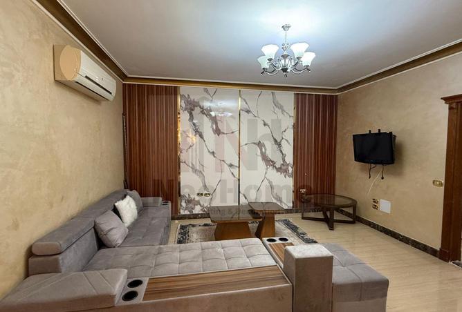 7942900 - Property Image 2