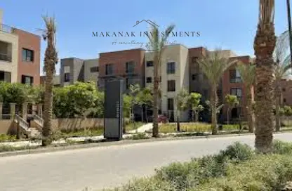 Apartment - 2 Bedrooms - 3 Bathrooms for sale in District 5 - 5th Settlement Compounds - The 5th Settlement - New Cairo City - Cairo