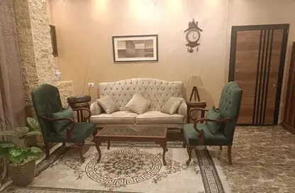 شقة - 3 غرف نوم - 2 حمامات للايجار في شارع الاخشيدي - البنفسج 7 - البنفسج - مدينة القاهرة الجديدة - القاهرة