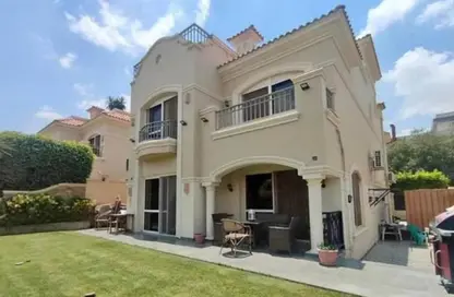 Villa - 4 Bedrooms - 4 Bathrooms for sale in Al Patio 5 East - El Patio - El Shorouk Compounds - Shorouk City - Cairo