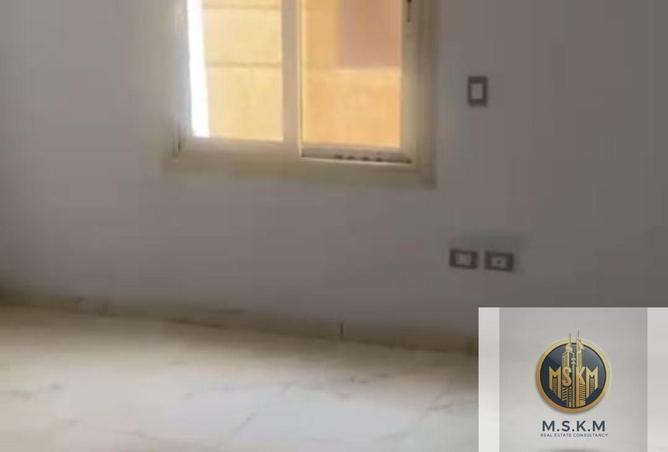 8413772 - Property Image 2