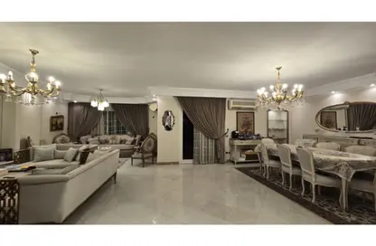 Apartment - 3 Bedrooms - 2 Bathrooms for sale in Al Lewaa Mahmoud Samy Basha St. - 6th Zone - Nasr City - Cairo