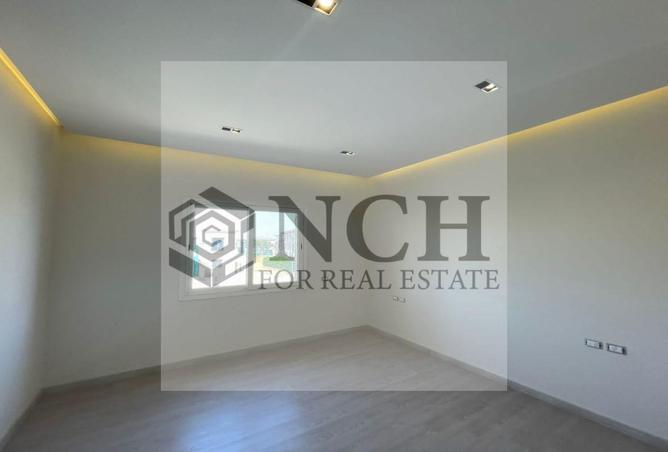 8011208 - Property Image 2