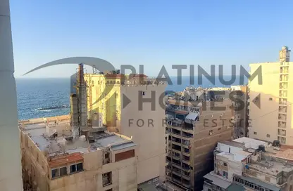 Apartment - 3 Bedrooms - 2 Bathrooms for rent in Laurent - Hay Sharq - Alexandria