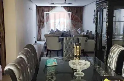Apartment - 3 Bedrooms - 1 Bathroom for sale in Camp Chezar - Hay Wasat - Alexandria