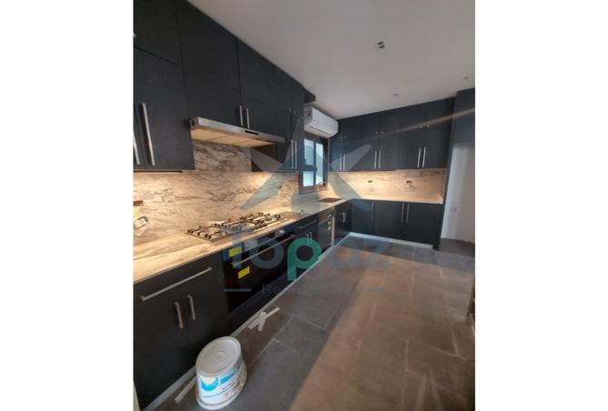 7976240 - Property Image 2