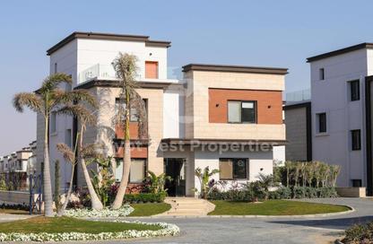 Villa - 4 Bedrooms - 4 Bathrooms for sale in Azzar - 5th Settlement Compounds - The 5th Settlement - New Cairo City - Cairo