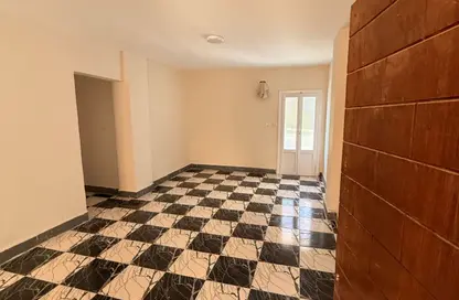 شقة - 3 غرف نوم - 1 حمام للايجار في الحي الثالث عشر - الشيخ زايد - الجيزة شقة - 3 غرف نوم - 1 حمام للايجار في الحي الثالث عشر - الشيخ زايد - الجيزة