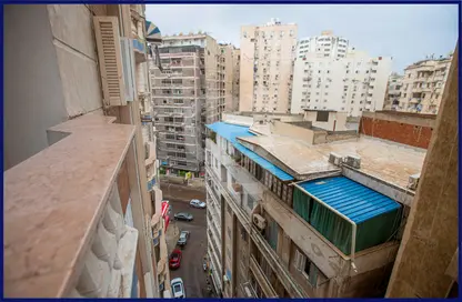 Apartment - 3 Bedrooms - 2 Bathrooms for rent in Abd Al Aziz Agamia St. - Kafr Abdo - Roushdy - Hay Sharq - Alexandria