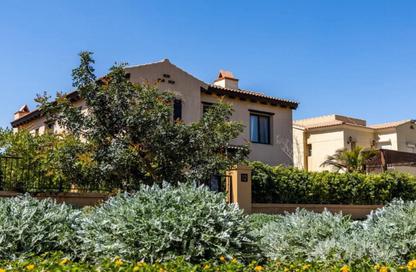 Villa - 4 Bedrooms - 4 Bathrooms for sale in Mivida - 5th Settlement Compounds - The 5th Settlement - New Cairo City - Cairo