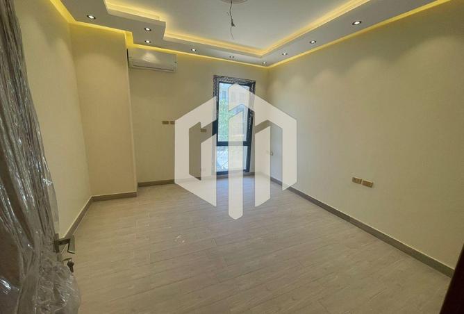 8357543 - Property Image 2