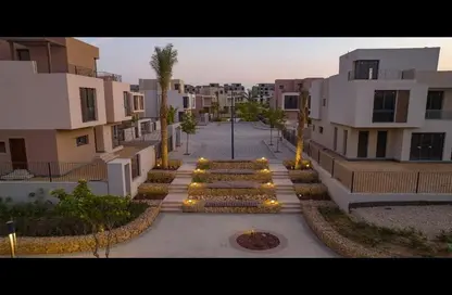تاون هاوس - 4 غرف نوم - 4 حمامات للبيع في سوديك ايست - الحي السادس - هليوبوليس الجديدة - القاهرة
