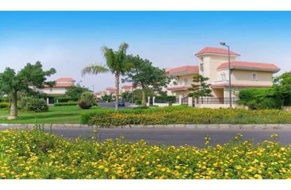 Villa - 3 Bedrooms - 3 Bathrooms for sale in Mayfair Residence - El Shorouk Compounds - Shorouk City - Cairo