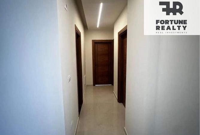 8329041 - Property Image 3