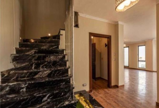 8184615 - Property Image 2