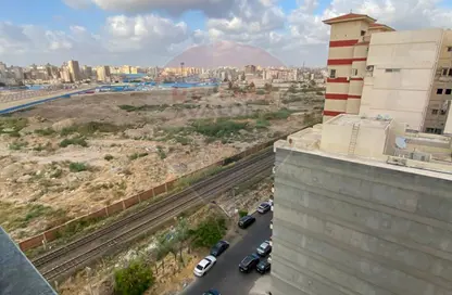 شقة - 2 غرف نوم - 1 حمام للبيع في شارع مدرسة الريادة - سموحة - حي شرق - الاسكندرية