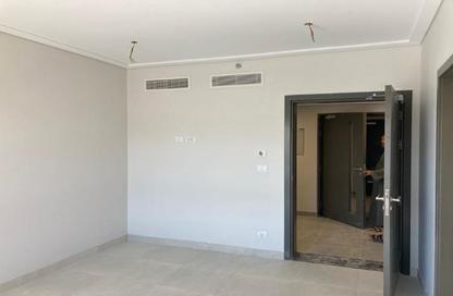 Office Space - Studio - 1 Bathroom for sale in New Giza - Cairo Alexandria Desert Road - 6 October City - Giza
