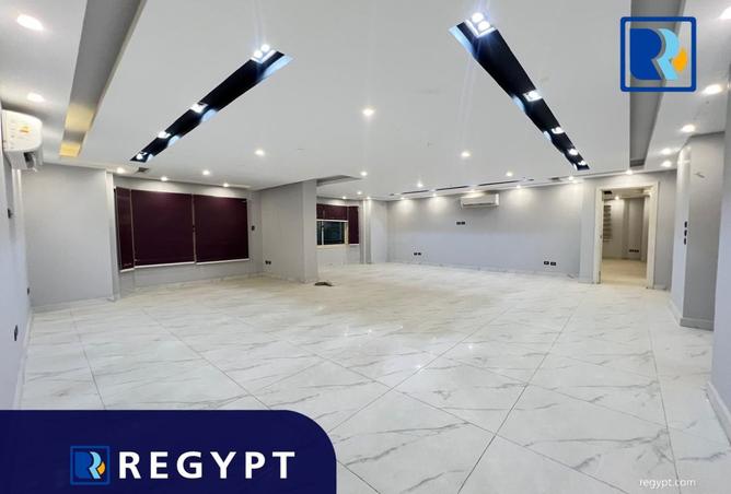 8426978 - Property Image 2