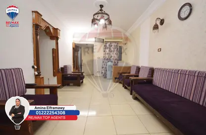 Apartment - 2 Bedrooms - 1 Bathroom for sale in Al Maamoura - Hay Than El Montazah - Alexandria