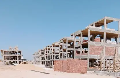 تاون هاوس - 5 غرف نوم - 4 حمامات للبيع في مونتانيا بارك - مدينة زايد الجديدة - الشيخ زايد - الجيزة