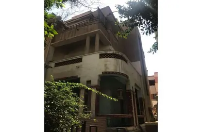 Villa - 4 Bedrooms - 4 Bathrooms for sale in Hafyza Al Alfi St. - Al Gamea Square - Heliopolis - Masr El Gedida - Cairo