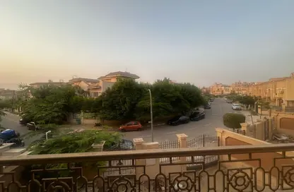 Villa - 4 Bedrooms - 4 Bathrooms for rent in Garden City - Northern Expansions - 6 October City - Giza