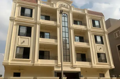 Apartment - 3 Bedrooms - 2 Bathrooms for sale in North Lotus - El Lotus - New Cairo City - Cairo