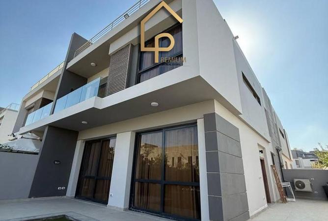 8205251 - Property Image 2