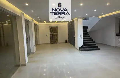 دوبلكس - 3 غرف نوم - 3 حمامات للايجار في الحي السابع - الشيخ زايد - الجيزة