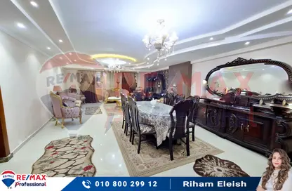شقة - 4 غرف نوم - 3 حمامات للبيع في شارع خليل مطران - سابا باشا - حي شرق - الاسكندرية