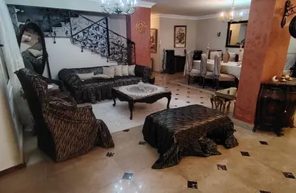 دوبلكس - 4 غرف نوم - 5 حمامات للبيع في شارع سيد درويش - النرجس 7 - النرجس - مدينة القاهرة الجديدة - القاهرة