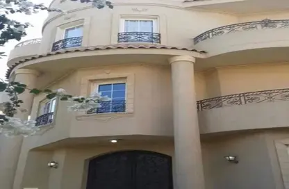 سطح - 3 غرف نوم - 3 حمامات للبيع في شارع 2 - الحي الثاني - التجمع الخامس - مدينة القاهرة الجديدة - القاهرة