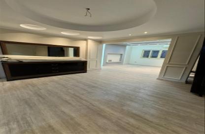 Apartment - 3 Bedrooms - 2 Bathrooms for sale in Shooting Club Street - Dokki - Giza