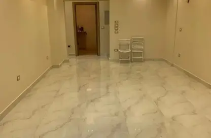 شقة - 3 غرف نوم - 2 حمامات للايجار في ماونتن فيو اكزيكتيف ريزيدنس قطامية - كمبوندات القطامية - القطامية - مدينة القاهرة الجديدة - القاهرة