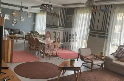 Duplex - 4 Bedrooms - 4 Bathrooms for sale in Westown - Sheikh Zayed Compounds - Sheikh Zayed City - Giza