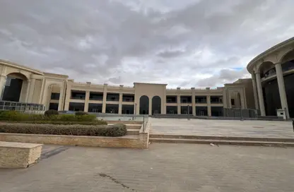 محل تجاري - استوديو - 1 حمام للايجار في شارع مجمع البنوك - شارع التسعين الجنوبي - التجمع الخامس - مدينة القاهرة الجديدة - القاهرة