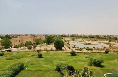 منزل مزدوج - 6 غرف نوم - 6 حمامات للبيع في العين باي - العين السخنة - السويس