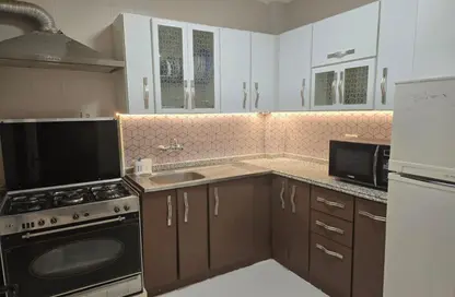 شقة - 2 غرف نوم - 3 حمامات للايجار في حدائق المهندسين - الحي الرابع - الشيخ زايد - الجيزة