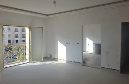 Apartment - Studio - 2 Bathrooms for sale in The Residences - Hyde Park - New Cairo City - Cairo