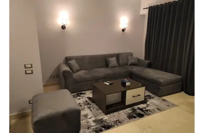 Apartment - Studio - 1 Bathroom for rent in Palm Hills Village Gate - South Investors Area - New Cairo City - Cairo