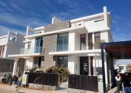 Villa - 5 bedrooms - 5 bathrooms for للبيع in IL Bosco - New Capital Compounds - New Capital City - Cairo