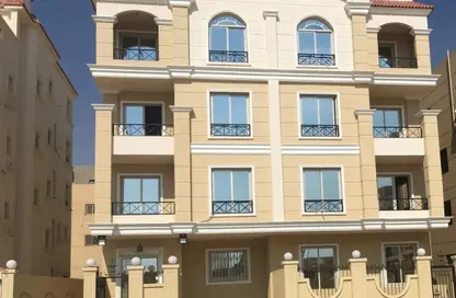 شقة - 3 غرف نوم - 2 حمامات للبيع في المجاورة الاولي - المنطقة الثامنة - مدينة الشروق - القاهرة شقة - 3 غرف نوم - 2 حمامات للبيع في المجاورة الاولي - المنطقة الثامنة - مدينة الشروق - القاهرة