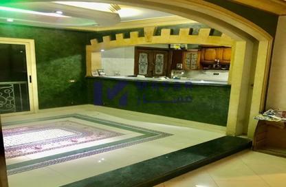 شقة - 3 غرف نوم - 2 حمامات للبيع في شارع مصطفي النحاس - المنطقة السادسة - مدينة نصر - القاهرة