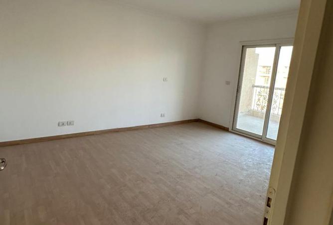 8241387 - Property Image 3